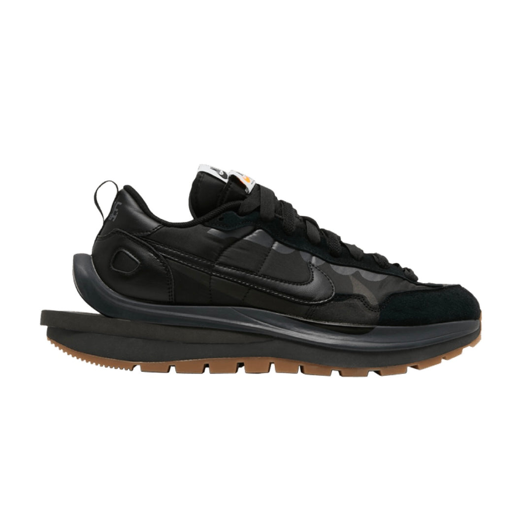 Nike Vaporwaffle x Sacai Black Gum